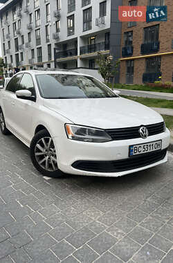 Седан Volkswagen Jetta 2012 в Львові