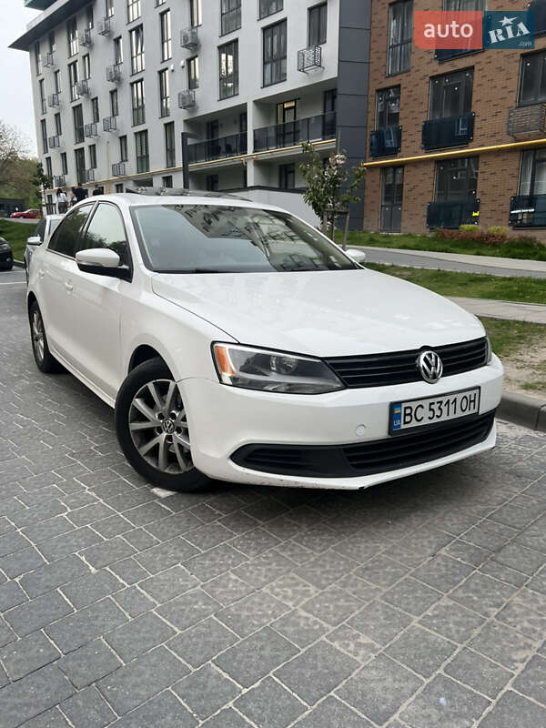 Volkswagen Jetta 2012