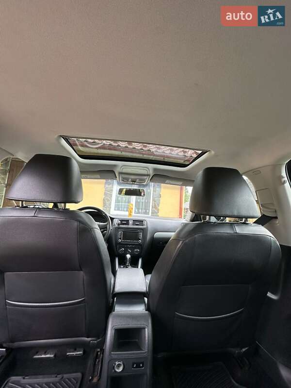 Седан Volkswagen Jetta 2014 в Долине