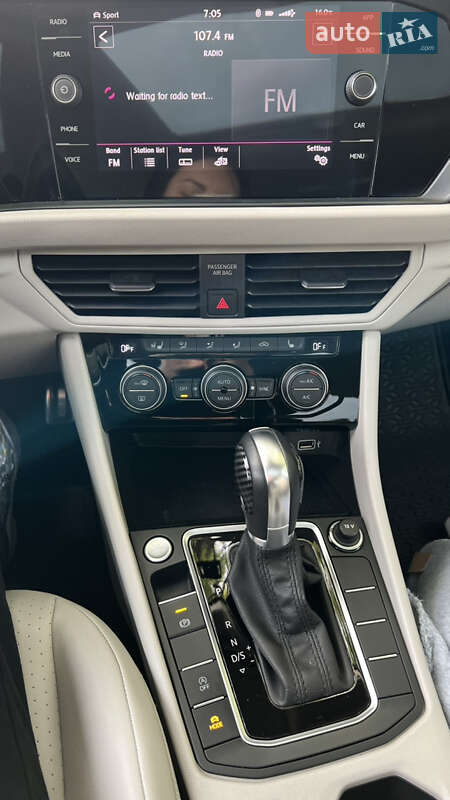 Седан Volkswagen Jetta 2019 в Одесі