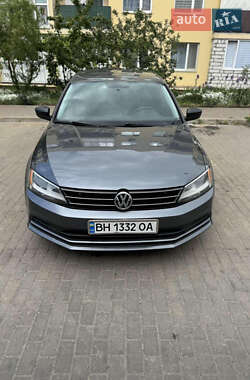 Седан Volkswagen Jetta 2015 в Одесі