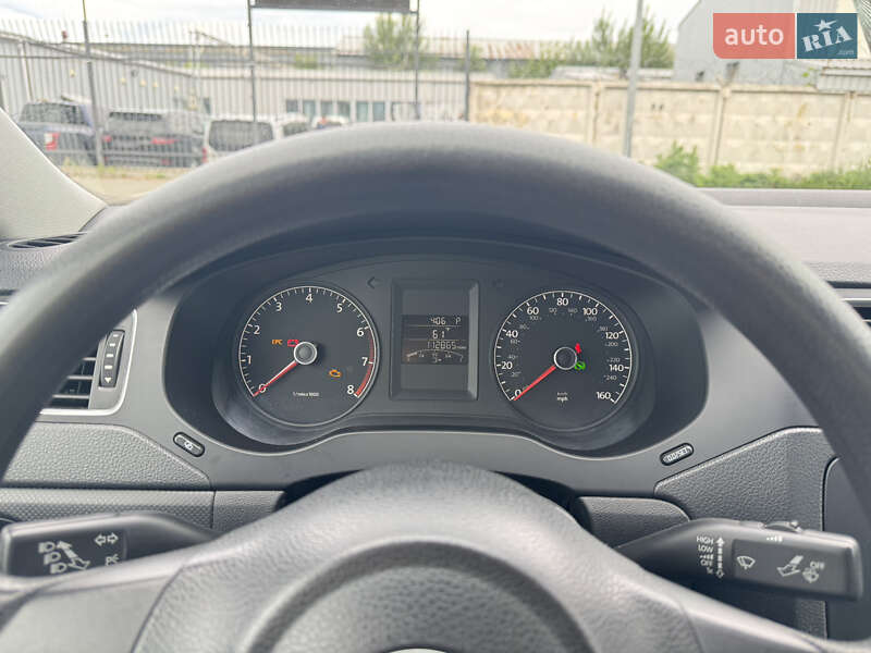 Седан Volkswagen Jetta 2011 в Киеве