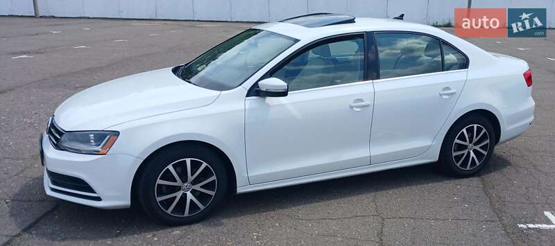 Седан Volkswagen Jetta 2017 в Києві