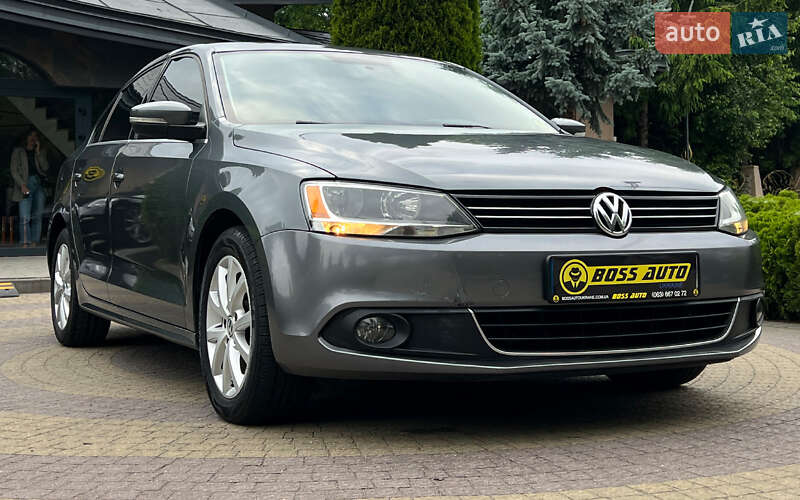 Volkswagen Jetta 2013