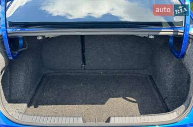 Седан Volkswagen Jetta 2023 в 