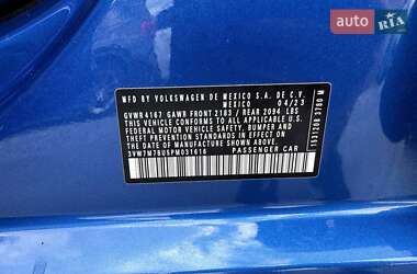 Седан Volkswagen Jetta 2023 в 