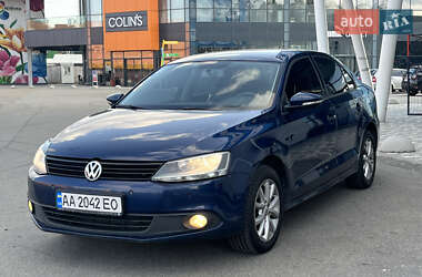 Седан Volkswagen Jetta 2012 в Киеве