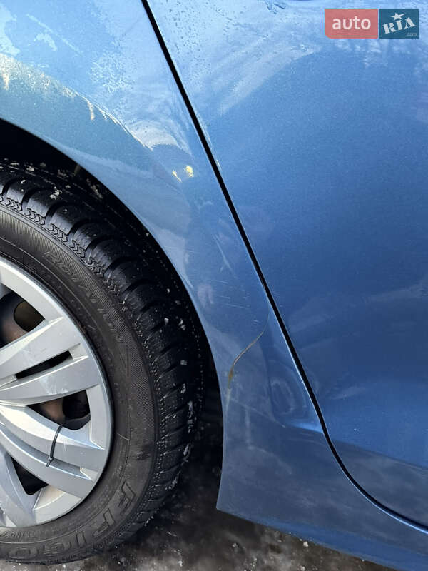 Седан Volkswagen Jetta 2016 в Киеве