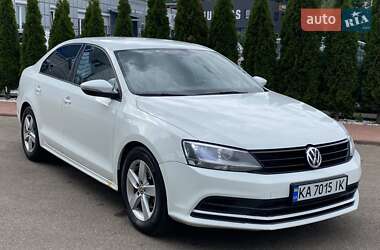 Седан Volkswagen Jetta 2016 в Києві