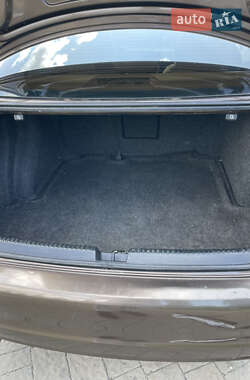 Седан Volkswagen Jetta 2011 в 