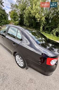 Седан Volkswagen Jetta 2008 в 