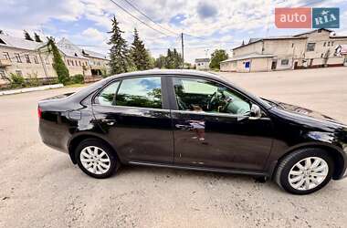 Седан Volkswagen Jetta 2008 в 