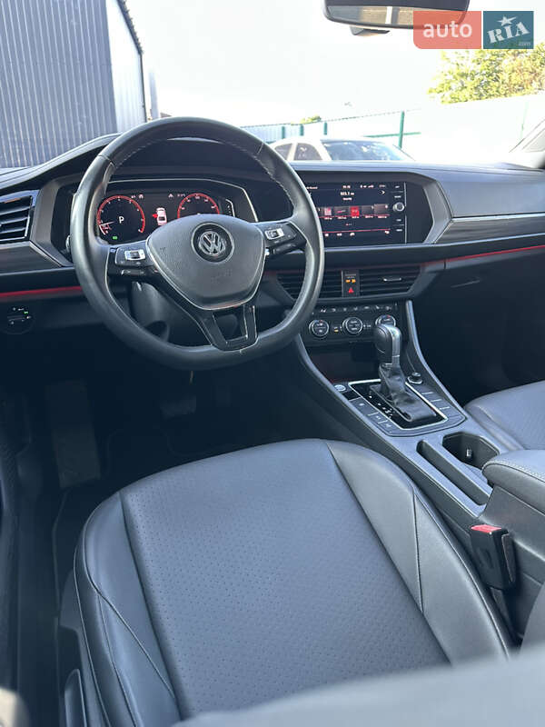 Седан Volkswagen Jetta 2019 в Білогородці