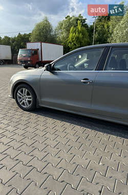 Седан Volkswagen Jetta 2017 в 