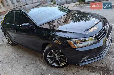 Седан Volkswagen Jetta 2017 в Днепре