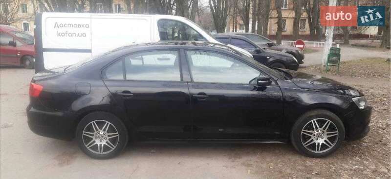 Седан Volkswagen Jetta 2011 в Кременчуці фото 9 Седан Volkswagen Jetta 2011 в Кременчуці