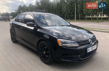 Седан Volkswagen Jetta 2012 в Києві