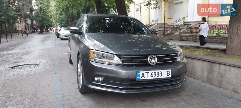 Седан Volkswagen Jetta 2014 в Івано-Франківську