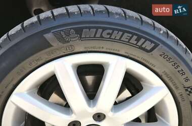 Седан Volkswagen Jetta 2009 в 