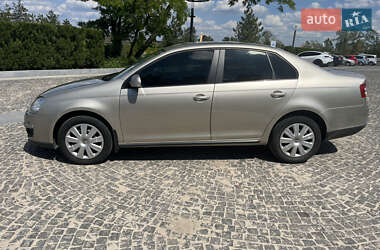 Седан Volkswagen Jetta 2007 в 