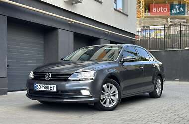 Седан Volkswagen Jetta 2016 в Тернополі