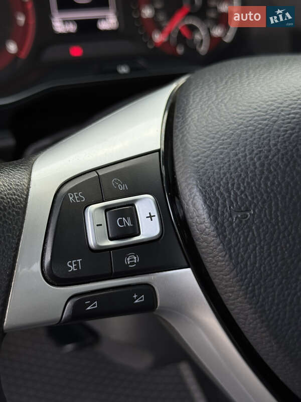 Седан Volkswagen Jetta 2018 в Кривому Розі