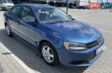 Седан Volkswagen Jetta 2016 в 