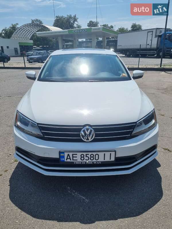 Volkswagen Jetta 2015