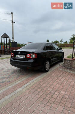 Седан Volkswagen Jetta 2006 в Тернополе