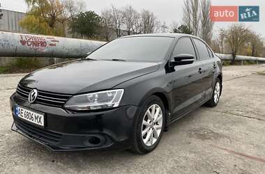 Седан Volkswagen Jetta 2012 в Днепре