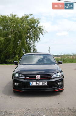 Седан Volkswagen Jetta 2011 в Києві