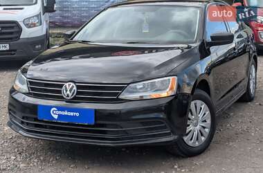 Седан Volkswagen Jetta 2015 в Києві