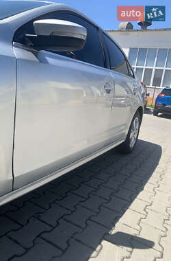 Седан Volkswagen Jetta 2013 в 