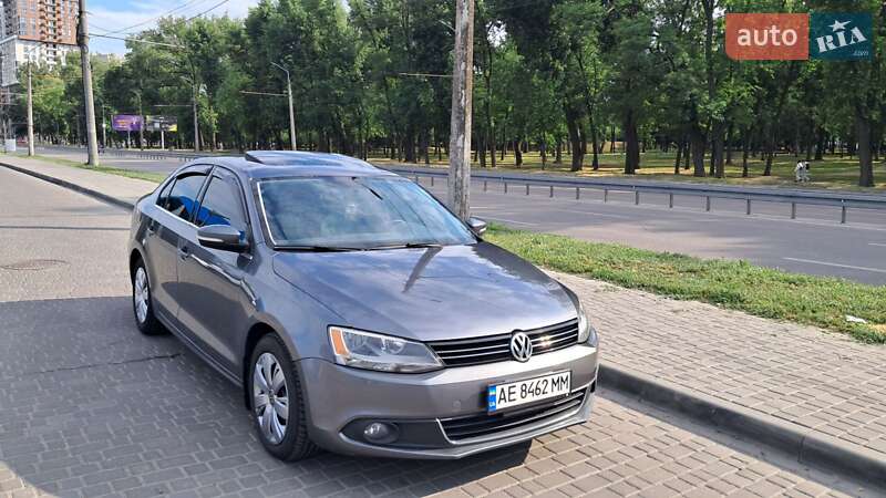Volkswagen Jetta 2011