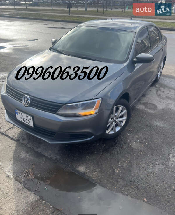 Volkswagen Jetta 2011