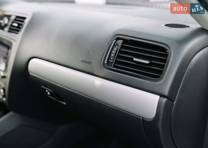 Седан Volkswagen Jetta 2011 в Білій Церкві