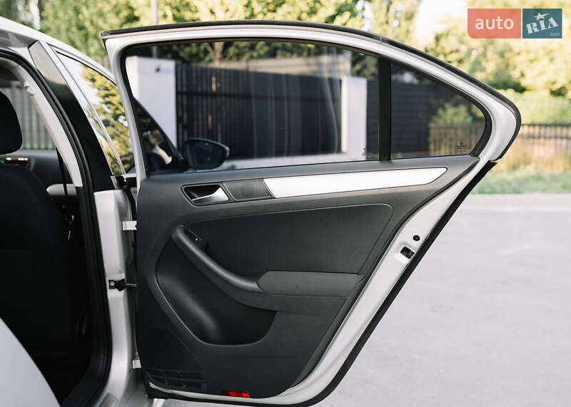 Седан Volkswagen Jetta 2011 в Білій Церкві