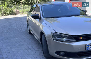 Седан Volkswagen Jetta 2013 в Борщеві