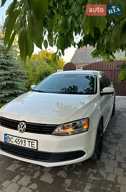 Седан Volkswagen Jetta 2012 в Львове