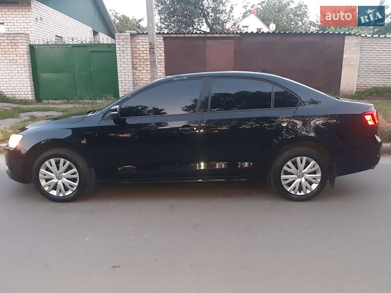 Седан Volkswagen Jetta 2014 в Харькове