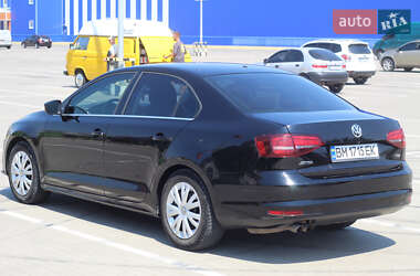 Седан Volkswagen Jetta 2017 в 