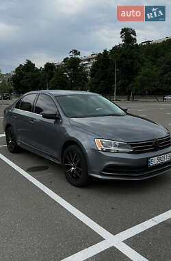 Седан Volkswagen Jetta 2016 в 