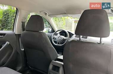 Седан Volkswagen Jetta 2016 в 