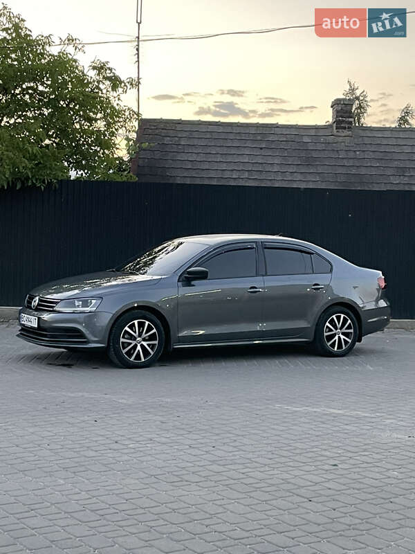 Volkswagen Jetta 2016