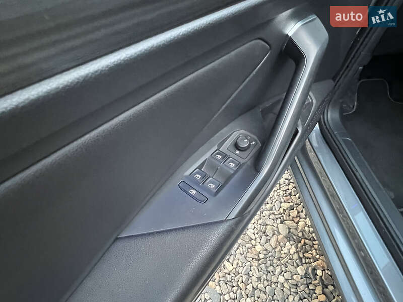 Седан Volkswagen Jetta 2018 в Кривом Роге