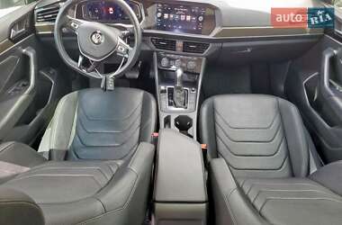 Седан Volkswagen Jetta 2019 в 