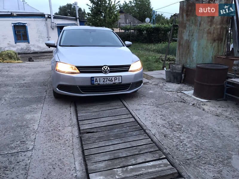 Седан Volkswagen Jetta 2012 в Яготині