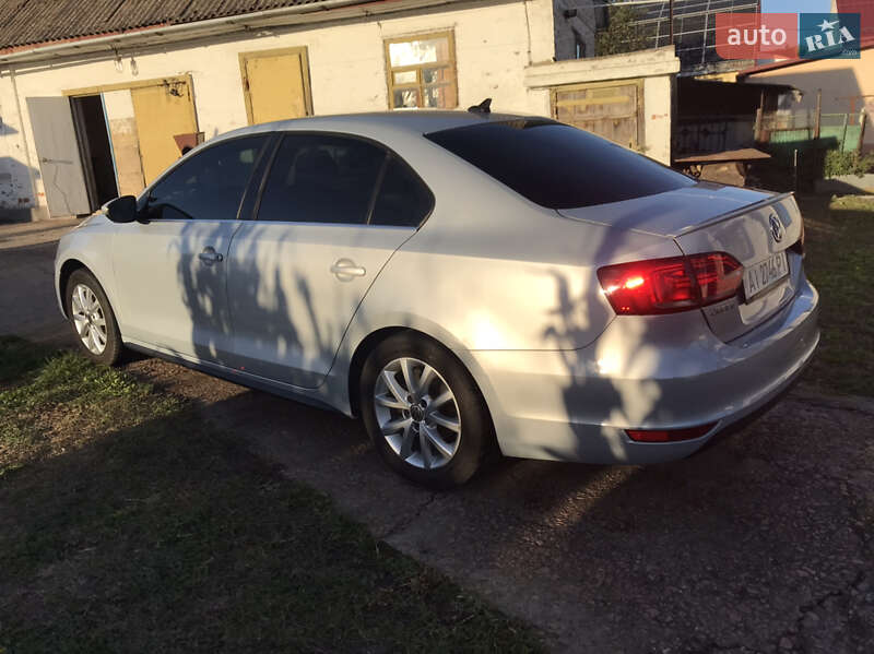 Седан Volkswagen Jetta 2012 в Яготині