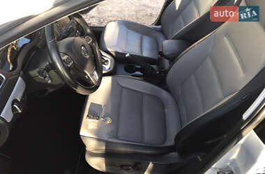Седан Volkswagen Jetta 2012 в 