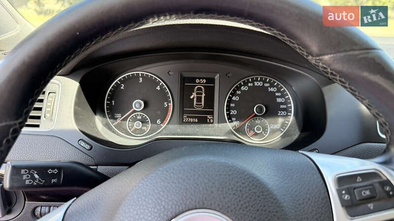 Седан Volkswagen Jetta 2014 в Белгороде-Днестровском